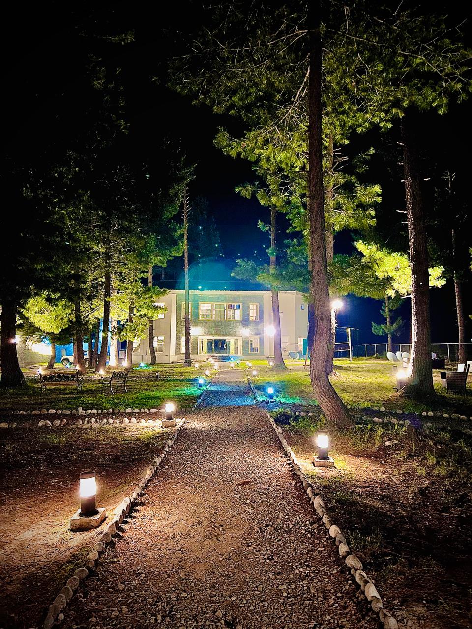 Mountain Lodge Resort, Kumrat Forest